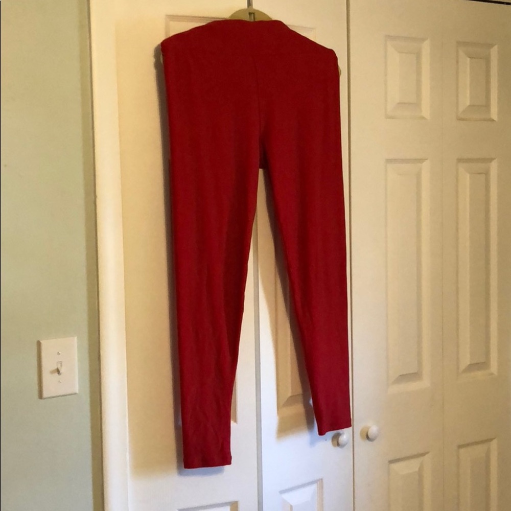 LuLaRoe LLR tall & curvy T&C solid red leggings